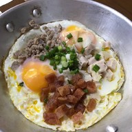 Pho' Cafe' วัชรพล ตรงข้ามเสถียรธรรมสถาน