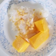 เมนูของร้าน ข้าวเหนียวมะม่วงแม่วารี (Maevaree) ทองหล่อ