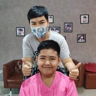 เรื่องของผม Hair Story Design