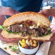 เมนูของร้าน Hash Burger & More, Kata