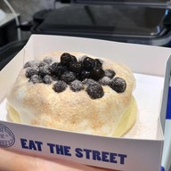 Eat The Street กรีนเวย์ ฟู๊ด สเตชั่น หาดใหญ่