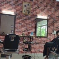 เรื่องของผม Hair Story Design