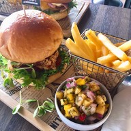 เมนูของร้าน Hash Burger & More, Kata