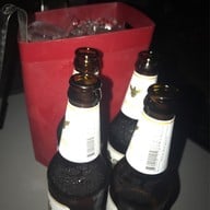 โรบอท 2029 ผับ