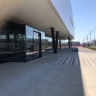 Isuzu Plaza  いすゞプラザ