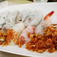 เมนูของร้าน ก๋วยเตี๋ยวปากหม้อ เรนโบว์