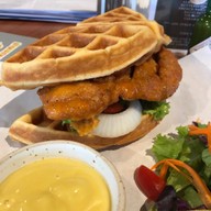 The Iconic Cafe' & Restaurant