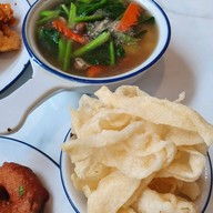 เมนูของร้าน Kang Pool Cafe