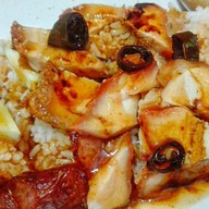 เมนูของร้าน ข้าวหมูแดงหมูกรอบราชบุรี