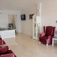 De One ชลบุรี