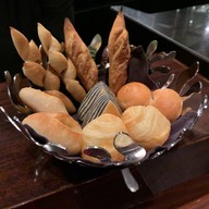 เมนูของร้าน L'Atelier de Joel Robuchon คิวบ์ ไลฟ์สไตล์ รีเทล เซ็นเตอร์