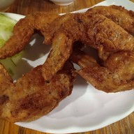 ໂຕບົ້ງຕຳແຊ໋ບ