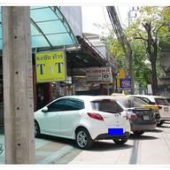 หน้าร้าน ก. เฮงหลี