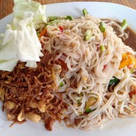 ໂຕບົ້ງຕຳແຊ໋ບ