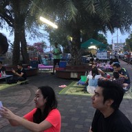 ป้าอ้วน ป้าทุม
