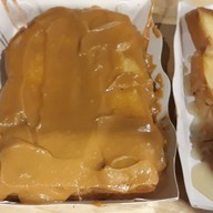 บ้านนมสด (ข้าวหมูทอดต้นซอย)