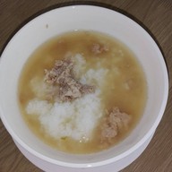 โรงแรมจันทร์กระจ่าง
