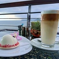 เมนูของร้าน Sienna Rocks Cafe By Cape Sienna