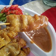 เมนูของร้าน ก๋วยเตี๋ยวไก่ฉีกต้มยำรสมะนาว เซเว่นเจริญพัฒนา(ตรงข้ามบริษัทฟังก์ชัน/เอื้อรามอินทรา 117)