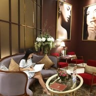 บรรยากาศ The Scarlett Clinic สยามพารากอน