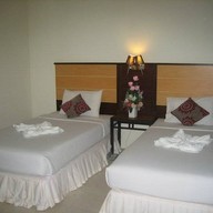 Garden View Batong Hotel