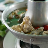 แพร้านอาหารโชคชัย