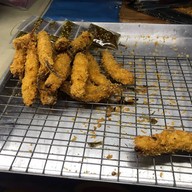 กิ๊บเก๋ บัวลอยไข่หวาน ปลาไข่ โลตัสปราณบุรี