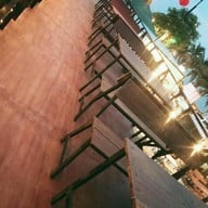 เล้ง หาดวอน บางแสน