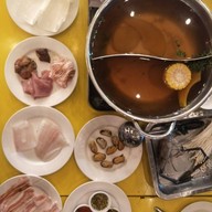 เมนูของร้าน Upper Grill สาขาตลาดนัดเลียบด่วนโซนใหม่