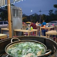 เมนูของร้าน จุ่มกระทะ ทนายต่าย