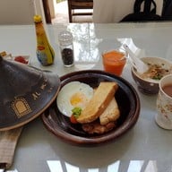 Food or drink of Al Medina Beach House