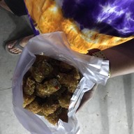 กิ๊บเก๋ บัวลอยไข่หวาน ปลาไข่ โลตัสปราณบุรี