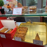 หน้าร้าน Anri Bakery เซ็นทรัลเวิลด์