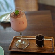 เมนูของร้าน มิตร ข้าวผัดมันเนื้อคลุกฝุ่นจิ้มแจ่ว อารีย์