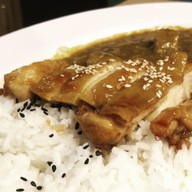 เมนูของร้าน UMAYA DONBURI ในเมืองอุบลราชธานี