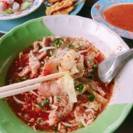 ก๋วยเตี๋ยว5รส สูตรมะนาว เจ้าแรกในเชียงใหม่ สันผีเสื้อ
