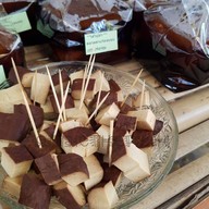 ตลาดด่านขนอน