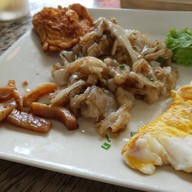 ร้าน 1+1