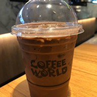 เมนูของร้าน Coffee World สนามบินสุวรรณภูมิ