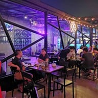 7Heavenroofbar