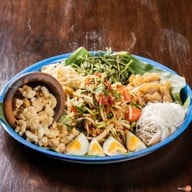 แซบ ซอย 9 ซ.สุขาอุปถัมภ์ 9(ซ.บ่อนไก่)