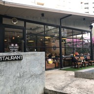 หน้าร้าน SC cafe and restaurant