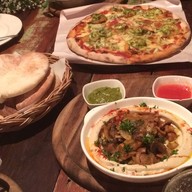 เมนูของร้าน Mama Dolores - Mediterranean Restaurant เย็นอากาศ