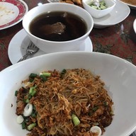 เมนูของร้าน หมี่สะปำคุณยายเจียร
