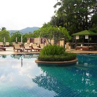 Peach Hill Hotel & Resort