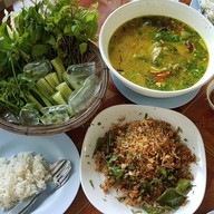 ร้านลาบบัวลอย