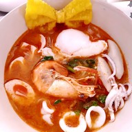 เมนู อัซลัลน์ก๋วยเตี๋ยวต้มยำกุ้งแม่น้ำ(ฮาลาล) ลานหน้ามอ สงขลา