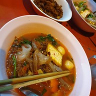 เจ๊แดงเย็นตาโฟรสเด็ด ตลาดหนองแคน สาขา1 ตลาดหนองแคน