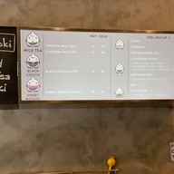 FEEL ColdPressedJuiceBar The Crystal