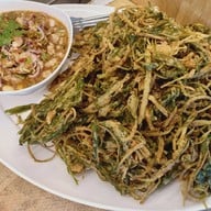 เมนูของร้าน ข้าวโดนแกง ปั้มบางจาก วังน้อย